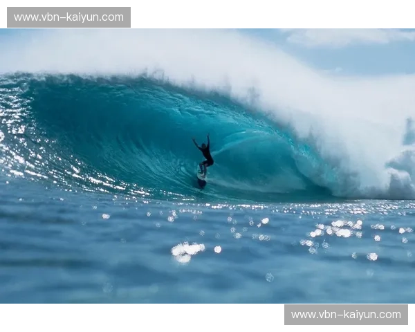 冲浪对位：驾驭海浪的艺术与策略